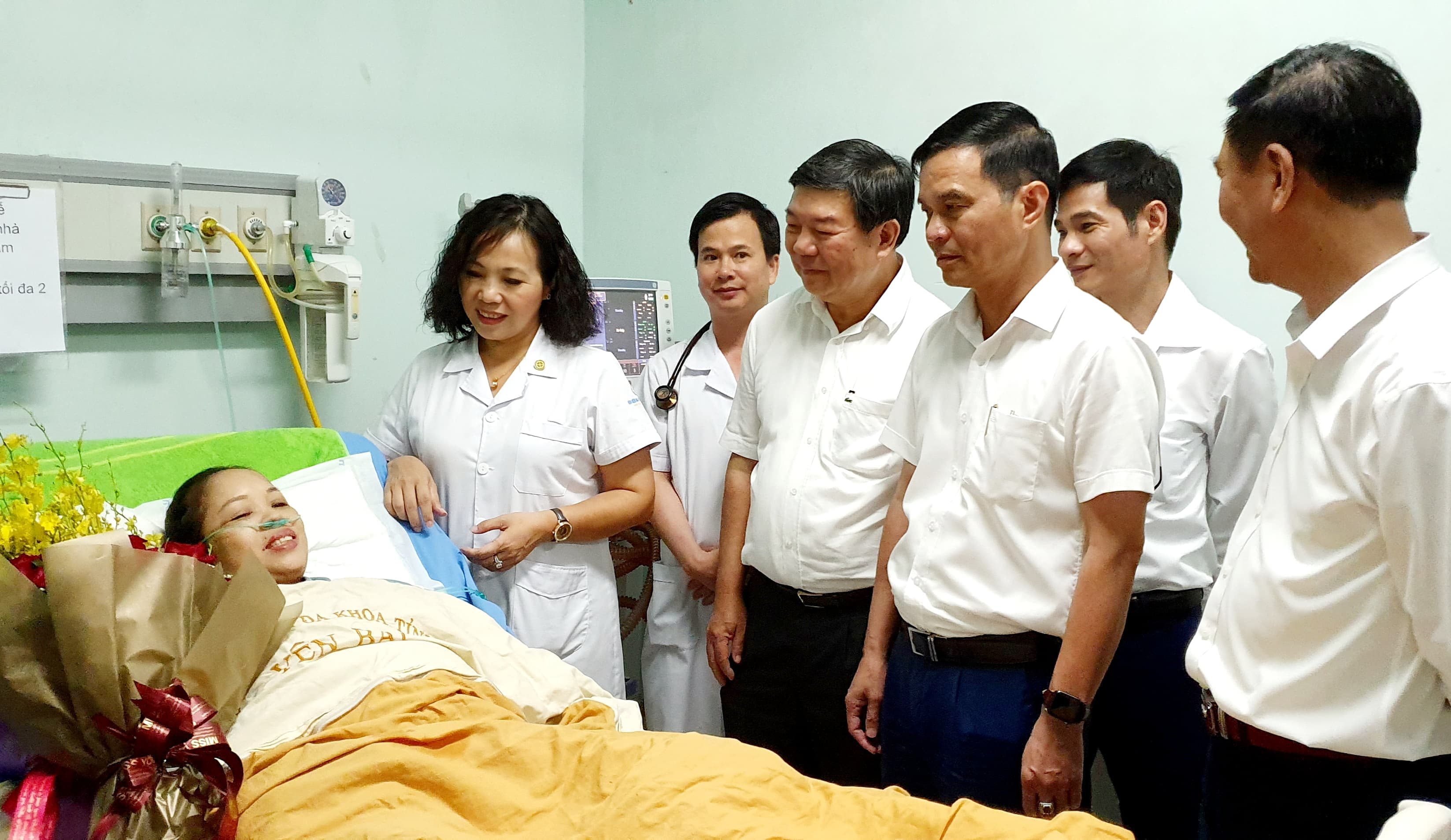 Cứu sống sản phụ hôn mê, ngừng tuần hoàn do tắc mạch ối