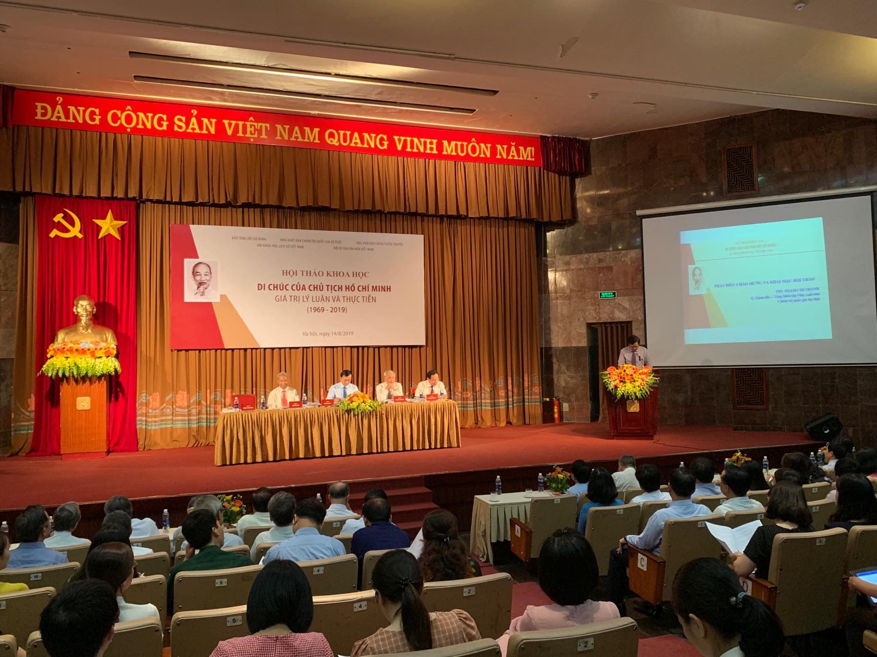 Hội thảo  "Di chúc của Chủ tịch Hồ Chí Minh - Giá trị lý luận và thực tiễn, 1969-2019"
