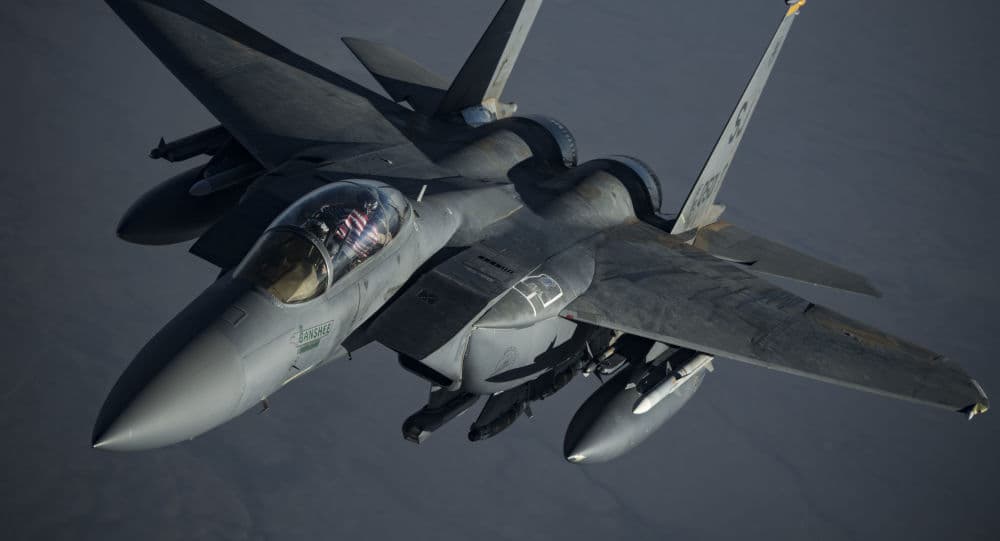 Chiến đấu cơ F-15 có thể mất kiểm soát vì tin tặc