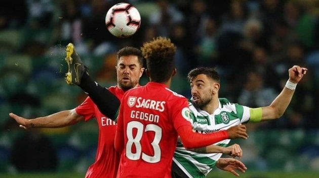 Tuyển trạch viên ngăn Fernandes đến MU