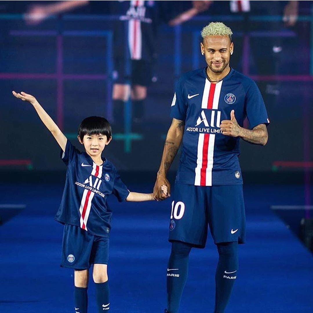 Người Pháp đang lo sợ Neymar ra đi