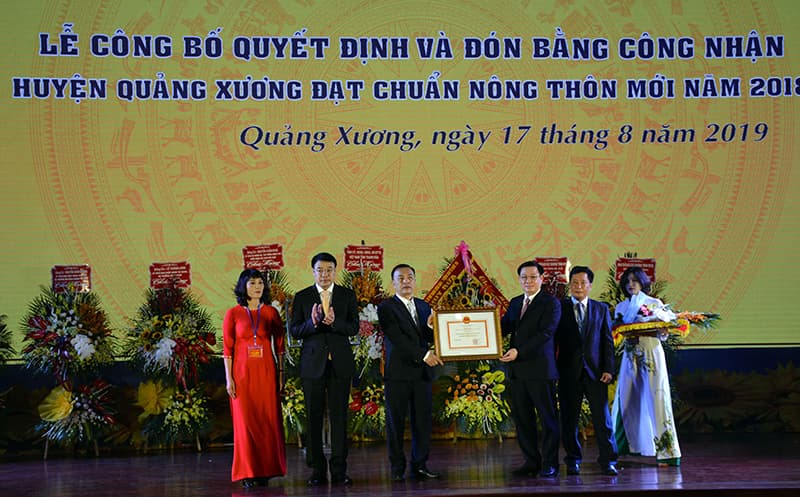 Huyện Quảng Xương, Thanh Hóa tổ chức lễ đón nhận quyết định đạt chuẩn nông thôn mới