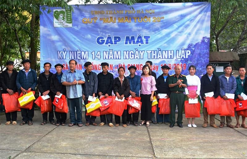 Quỹ “Mãi mãi tuổi 20” tri ân đồng bào Hà Giang