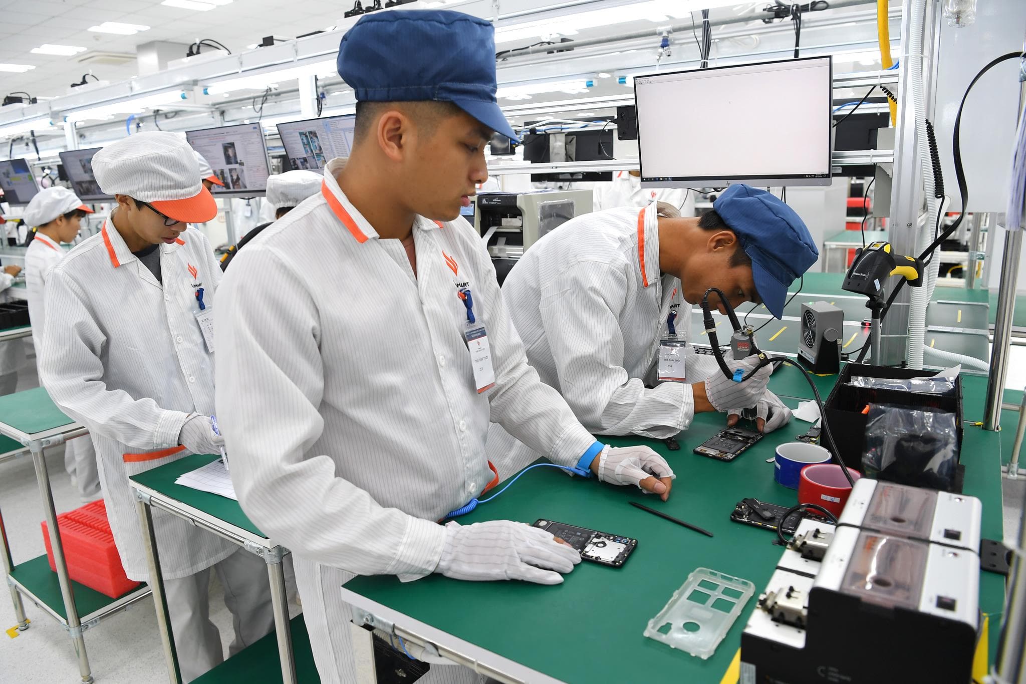 Để doanh nghiệp Việt Nam bắt kịp dòng chảy chuyển đổi số