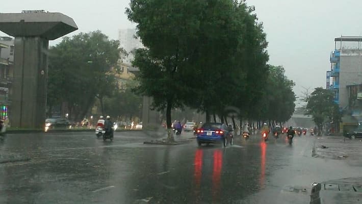 Miền Bắc có mưa rào rải rác