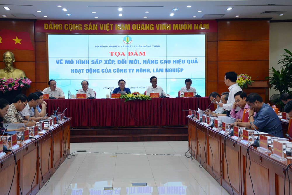 Phấn đấu đến năm 2020 cơ bản sắp xếp xong các công ty nông, lâm nghiệp