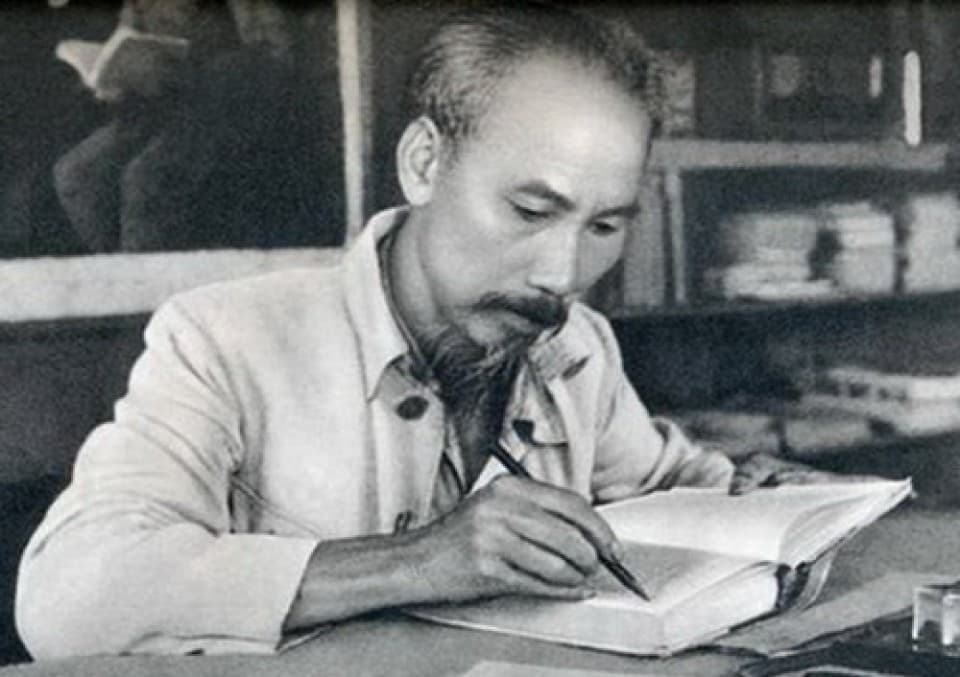 Triết lý nhân sinh trong Di chúc của Chủ tịch Hồ Chí Minh