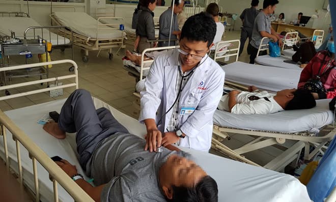 Vì sao gia tăng bệnh nhân chuyển tuyến?