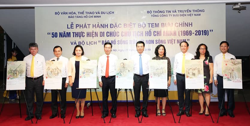 Phát hành bộ tem “50 năm thực hiện Di chúc Chủ tịch Hồ Chí Minh (1969 - 2019)”
