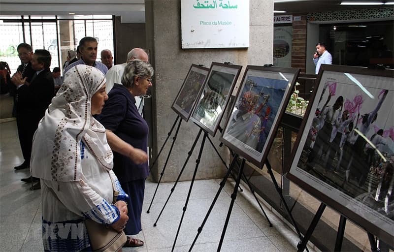 Algeria ra mắt phim tài liệu 'Việt Nam, viên ngọc quý của châu Á'