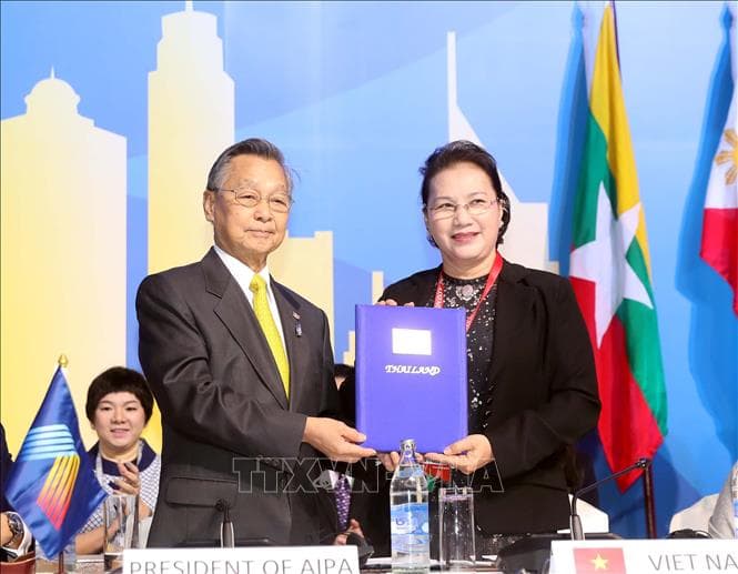 Việt Nam tiếp nhận chức Chủ tịch luân phiên AIPA 41