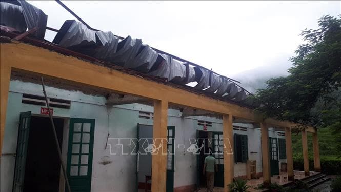 Dông lốc gây nhiều thiệt hại tại Văn Bàn, Lào Cai