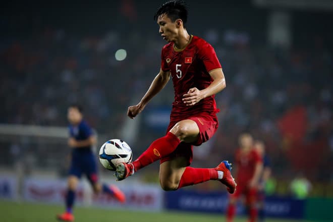 CLB SC Heerenveen Hà Lan chiêu mộ hậu vệ Đoàn Văn Hậu