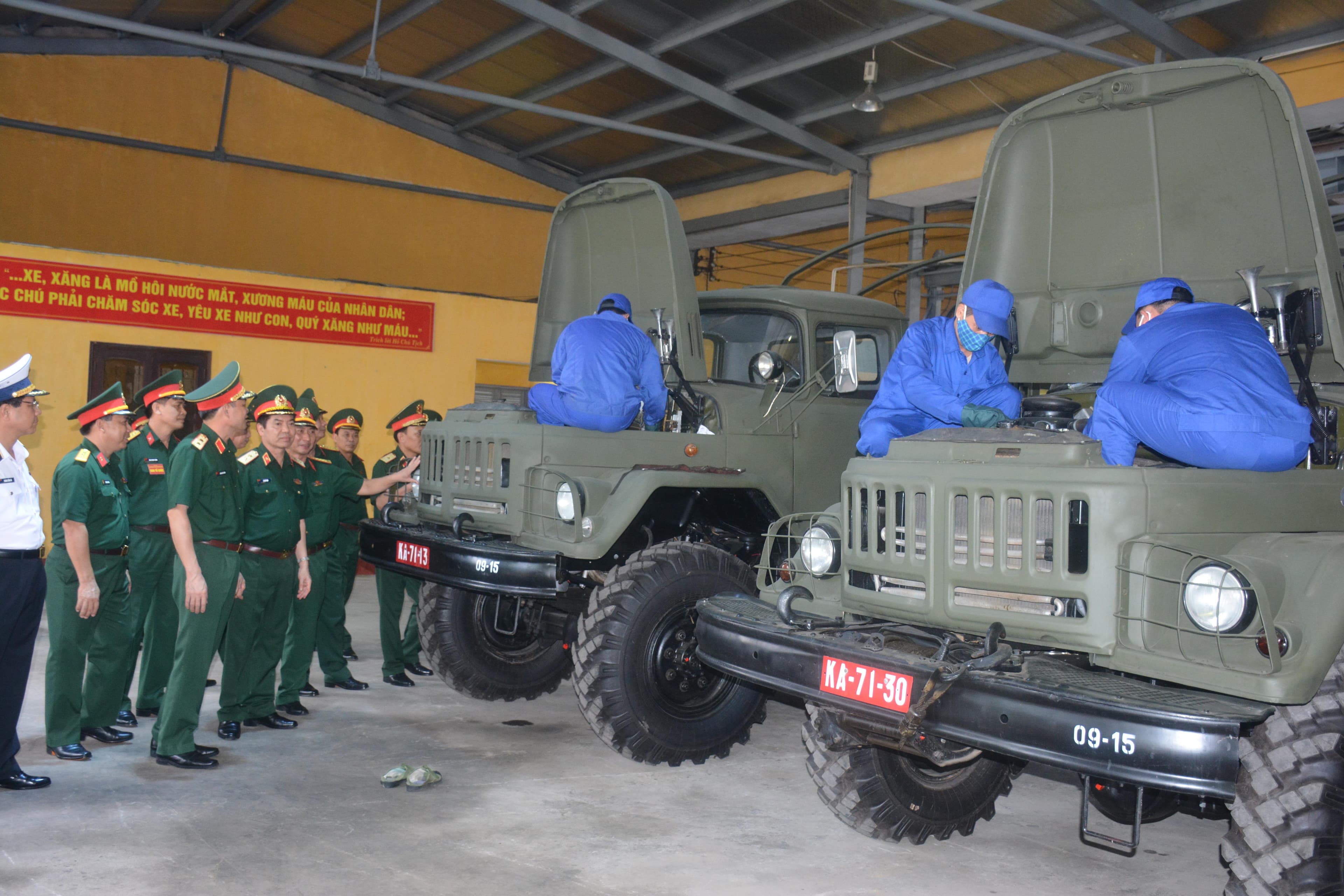 Bước đột phá xây dựng chính quy, nâng cao năng lực sửa chữa cấp chiến dịch, chiến lược