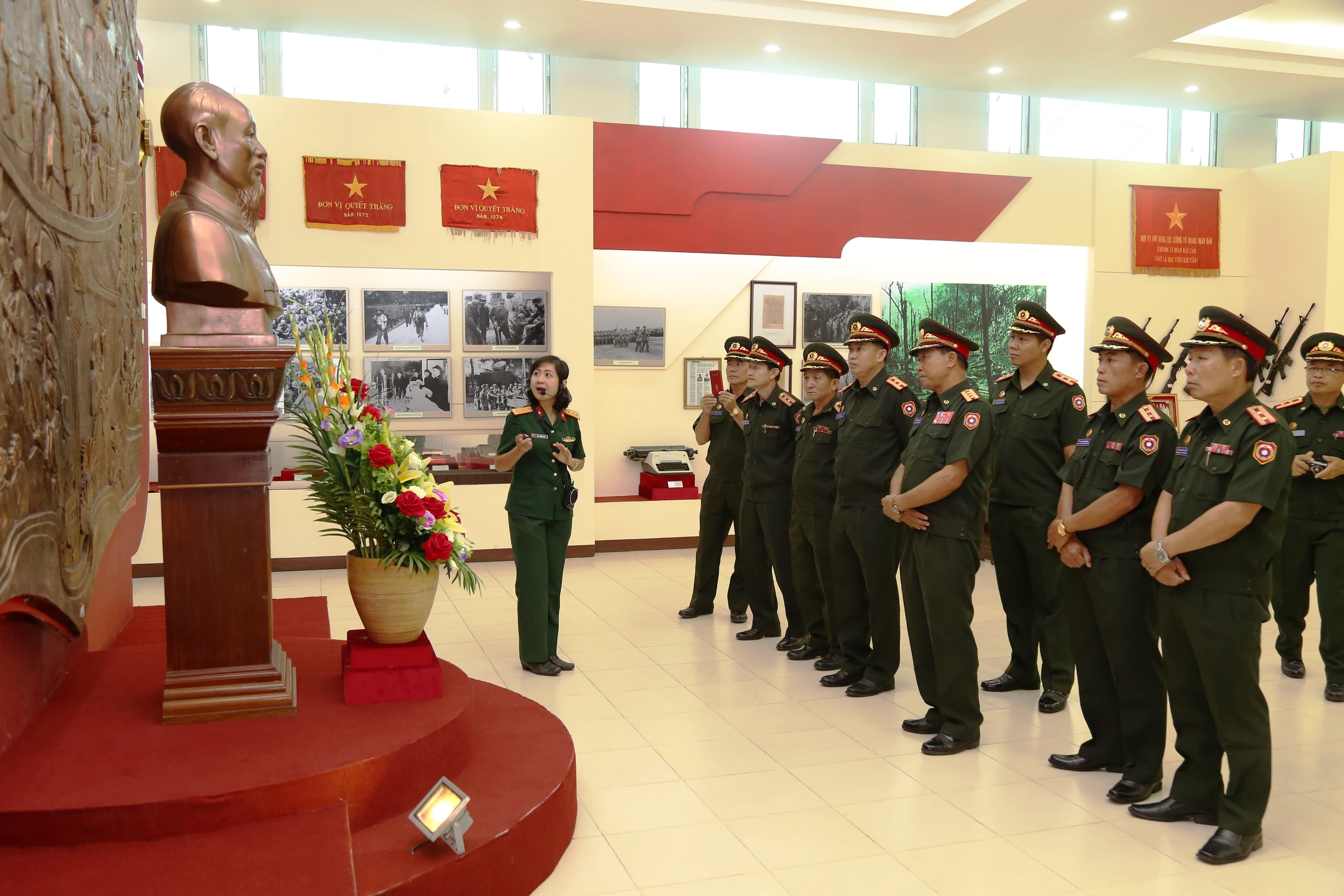 "Cẩm nang" đào tạo cán bộ hậu cần