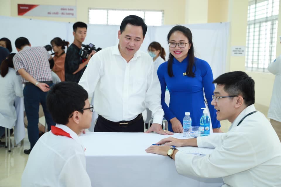 Hà Nội: Hơn 1.200 học sinh được chăm sóc sức khỏe trước thềm năm học mới