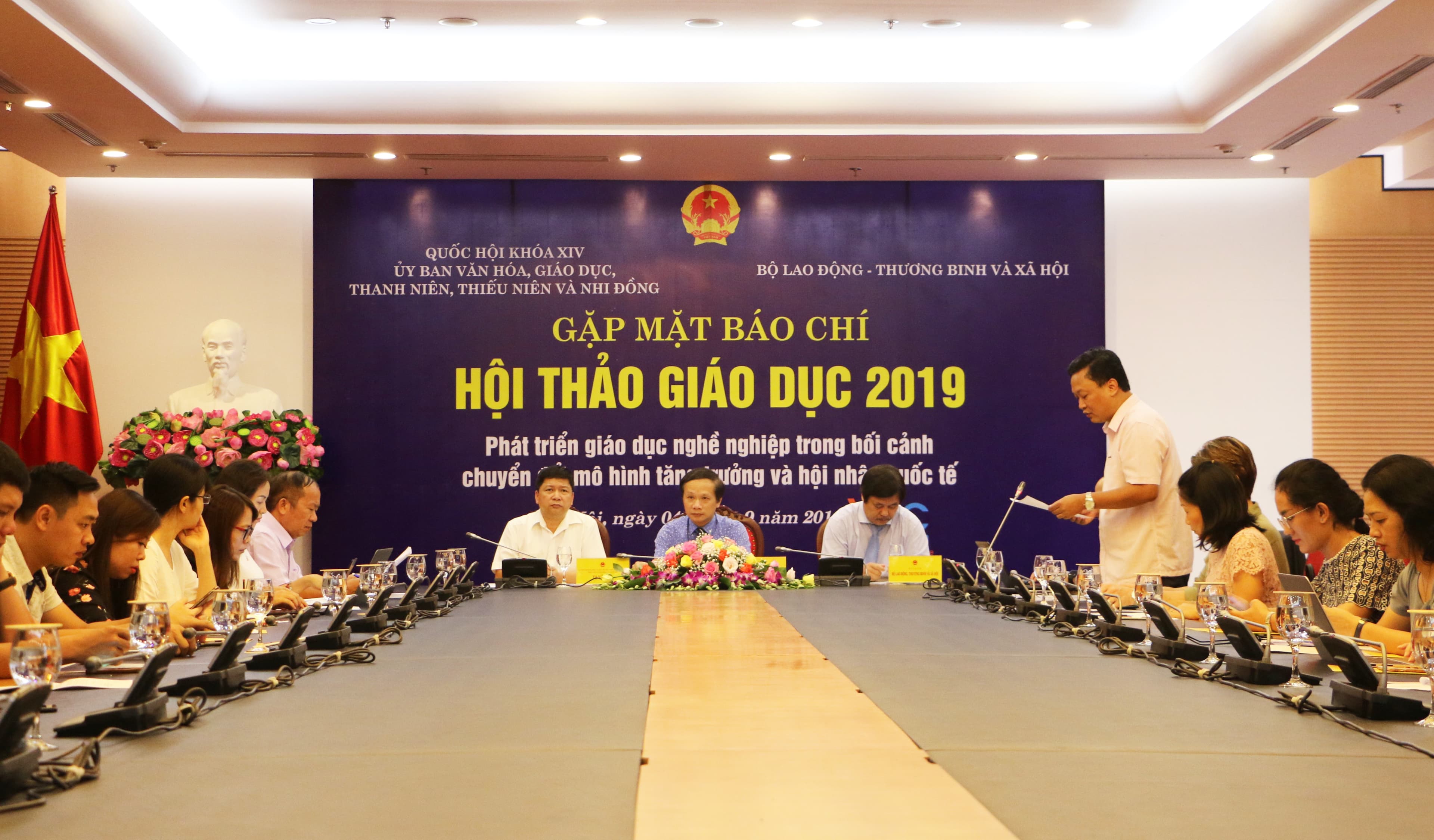 Phát triển giáo dục nghề nghiệp trong bối cảnh hội nhập quốc tế