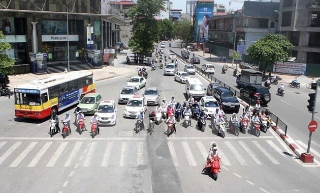 Bắc Bộ và Trung Bộ có nơi nắng nóng