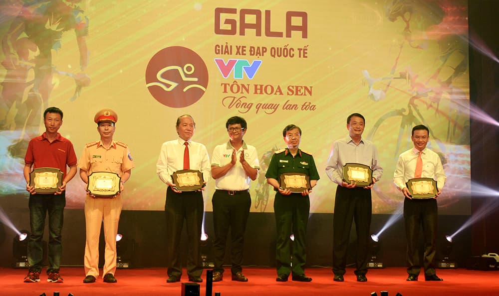 Gala trao giải xe đạp quốc tế VTV Cúp Tôn Hoa Sen 2019