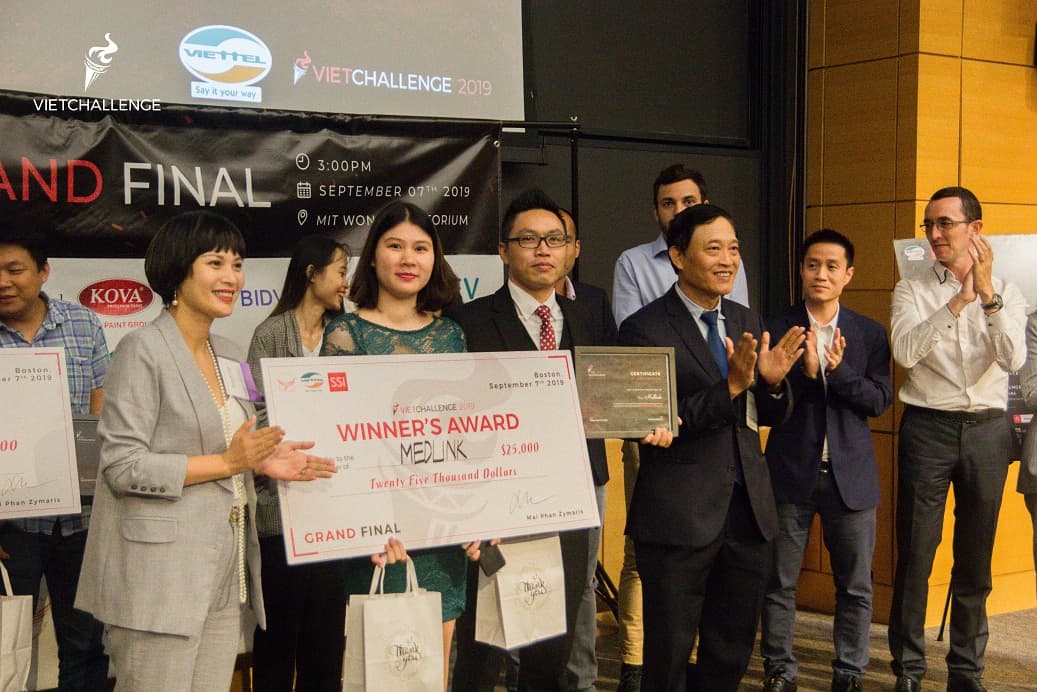 Tìm ra quán quân cuộc thi Khởi nghiệp toàn cầu VietChallenge 2019