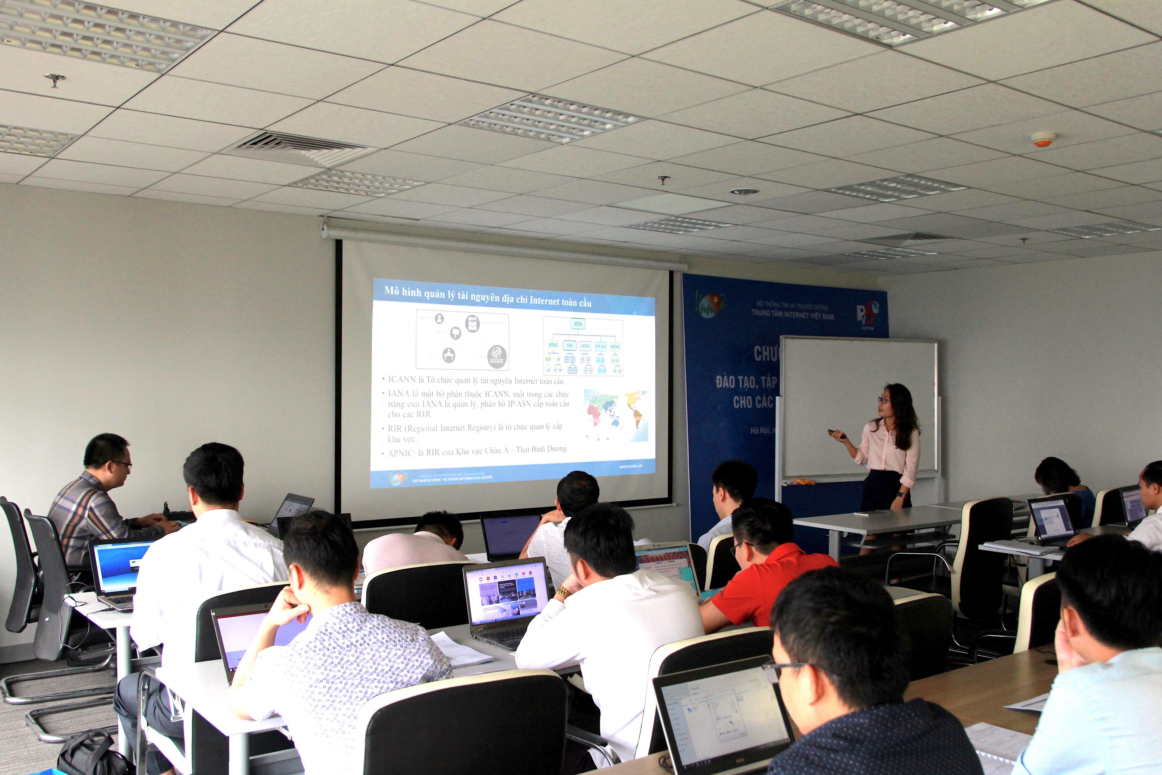 Internet Việt Nam phát triển bứt phá