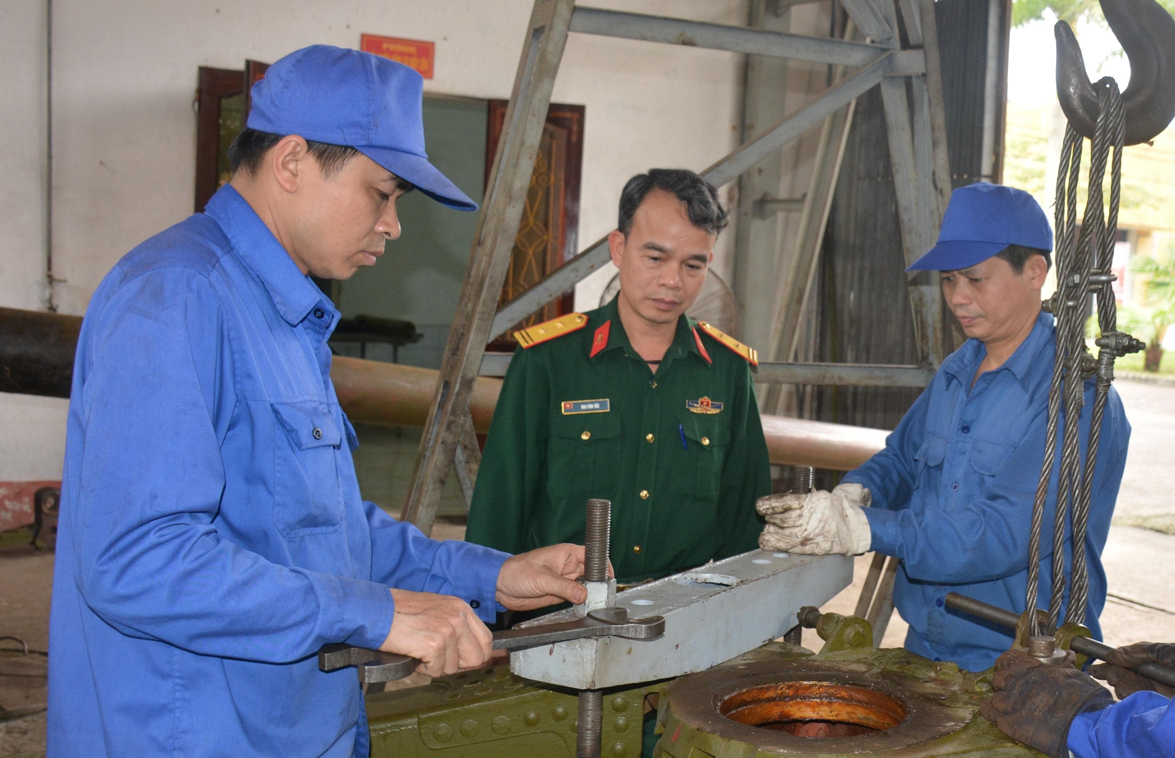 Bộ dụng cụ chuyên dùng sử dụng hiệu quả trong sửa chữa pháo