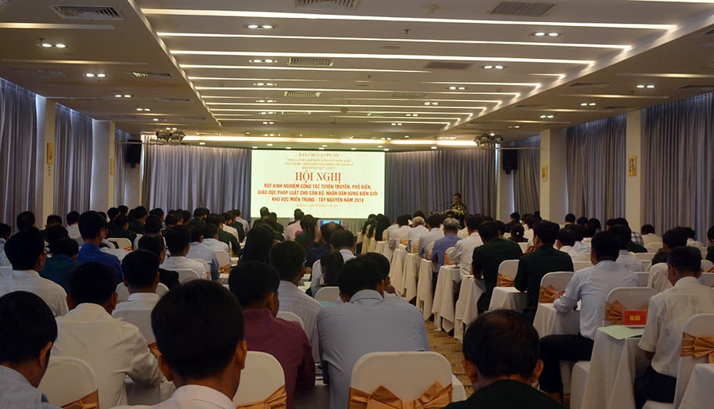 Rút kinh nghiệm công tác tuyên truyền pháp luật trên địa bàn biên giới khu vực miền Trung – Tây Nguyên năm 2019