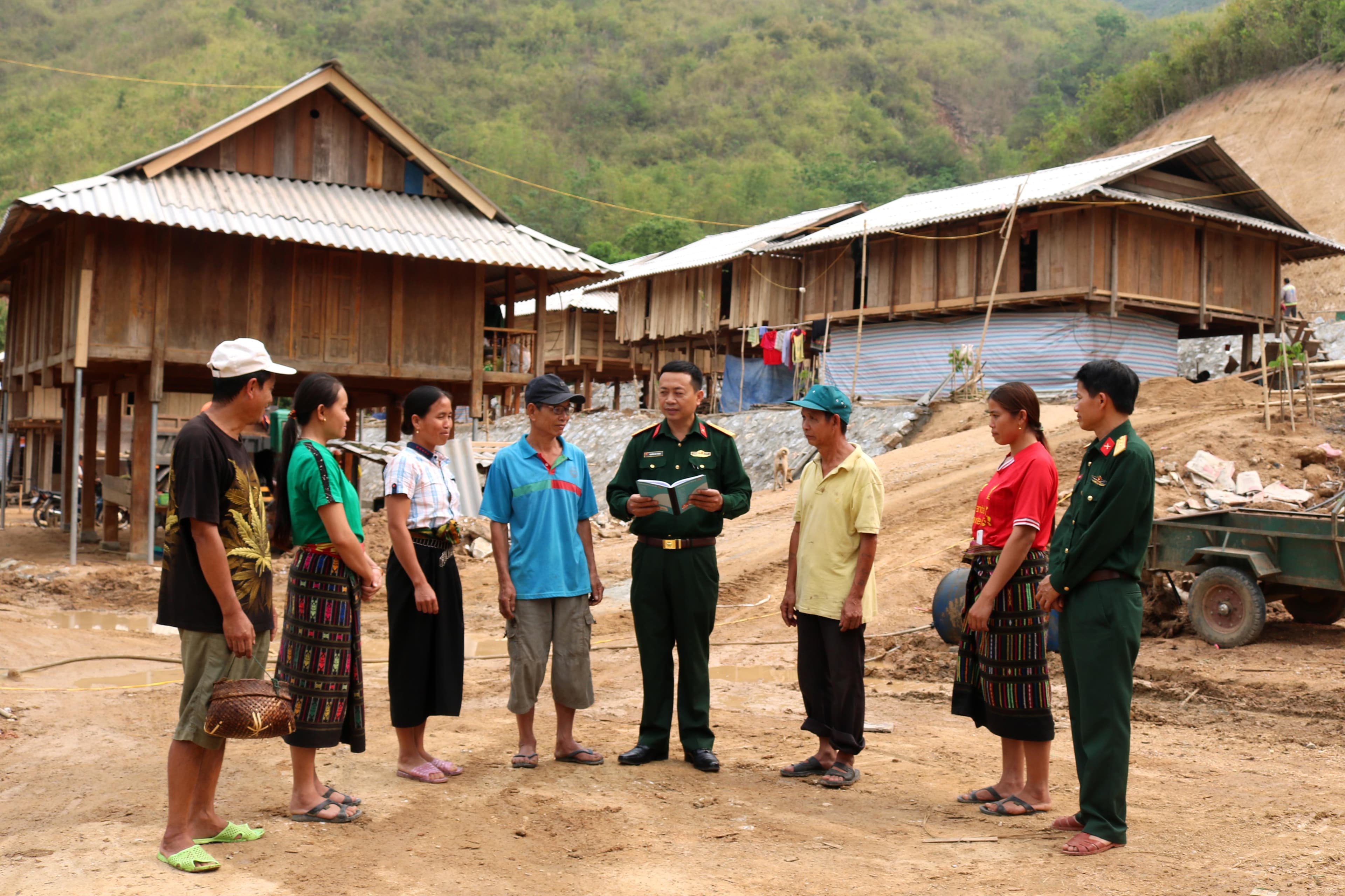 Nghĩa tình Na Chừa