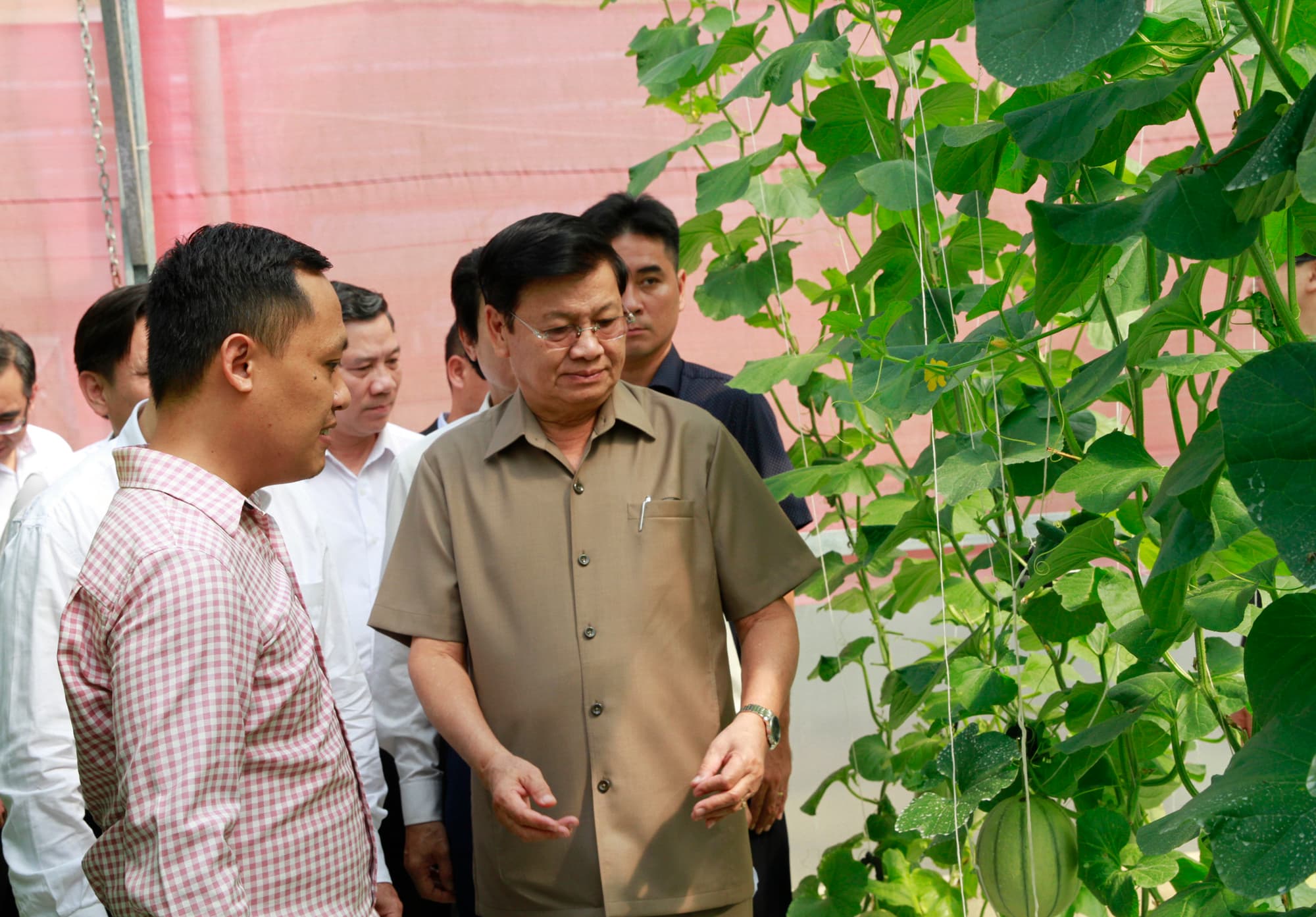 Thủ tướng Lào Thongloun Sisoulith thăm Khu công nghệ cao Đà Nẵng