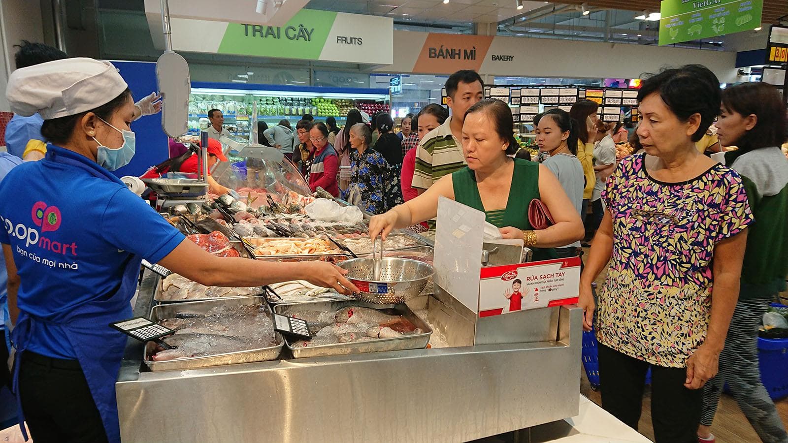 Chủ động bảo đảm nguồn cung thực phẩm cuối năm