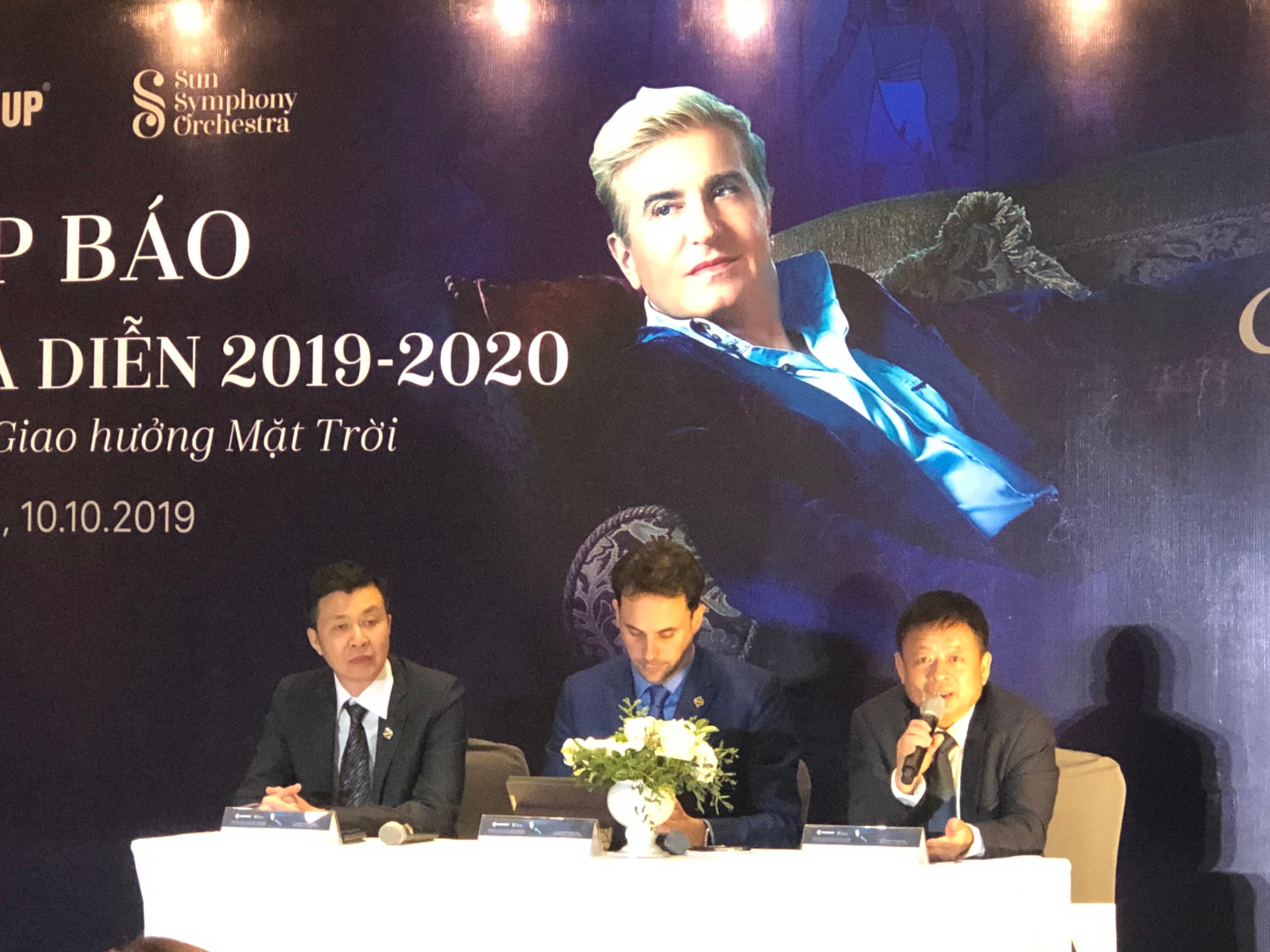 Nghệ sĩ piano hàng đầu thế giới Jean-Yves Thibaudet biểu diễn tại Việt Nam