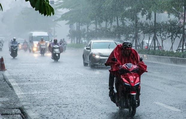 Nhiều khu vực có mưa rào và dông, đề phòng lốc, sét và gió giật mạnh