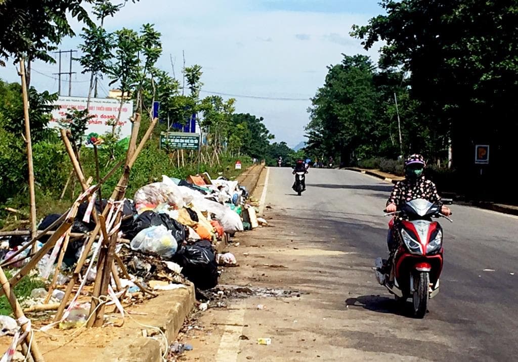 Nhếch nhác vì nhà máy xử lý rác bị phản đối