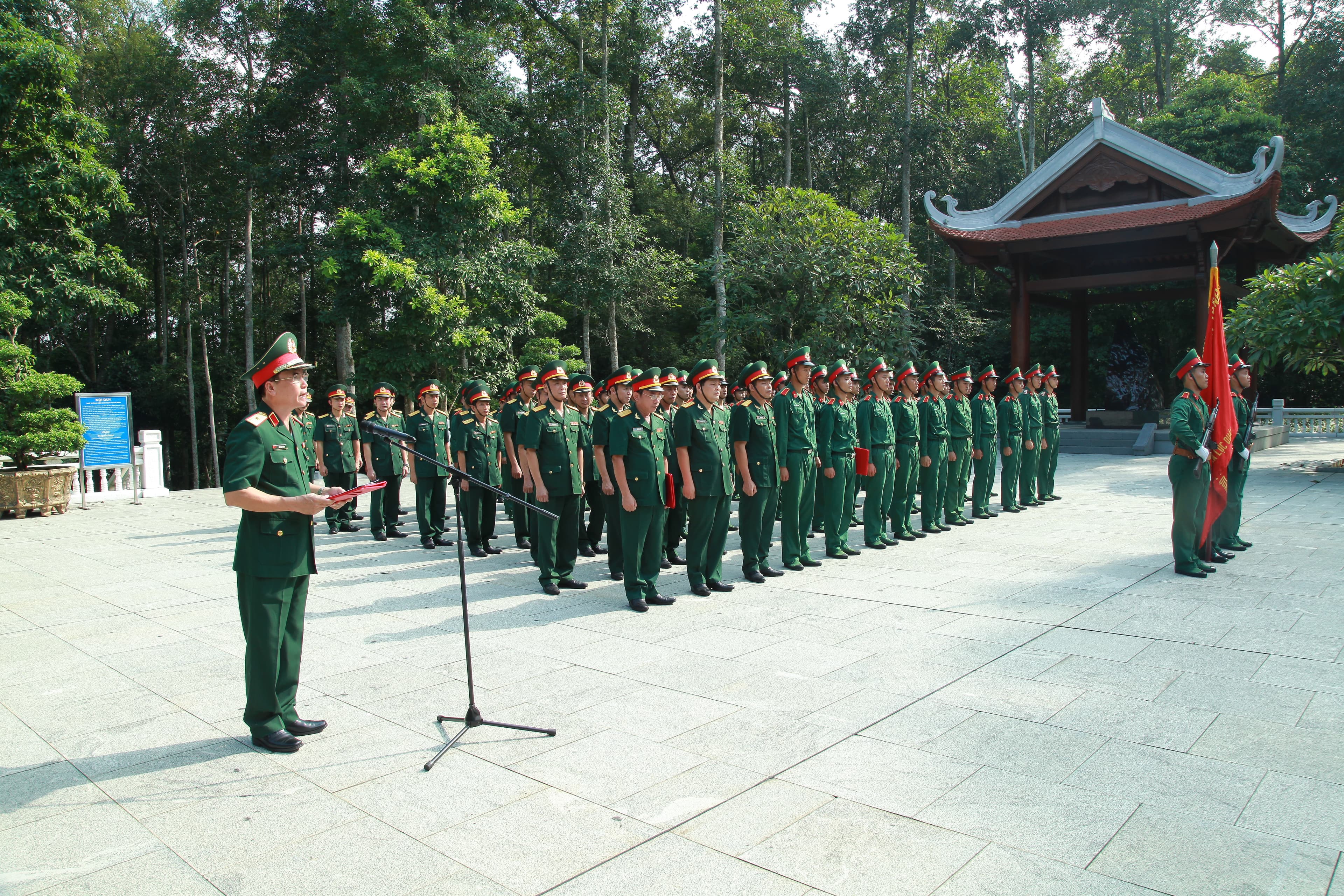 Trường Sĩ quan Lục quân 1 tổ chức lễ hứa quyết tâm cho các học viên