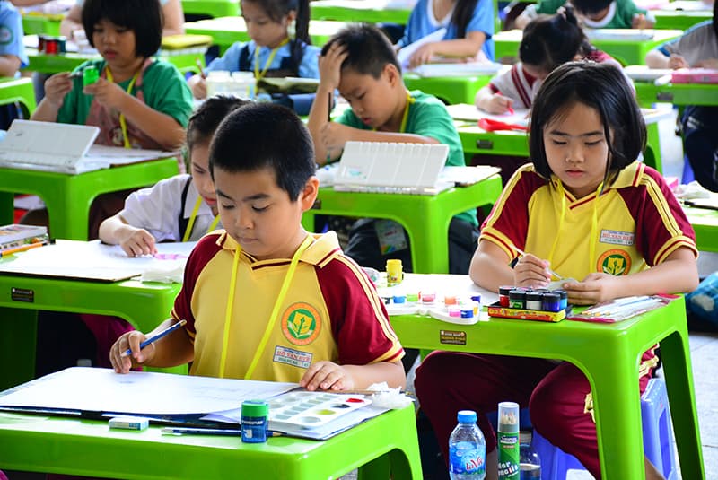 Gần 300 thiếu nhi, học sinh tham gia Hội thi vẽ tranh “Nhành cọ non” 2019
