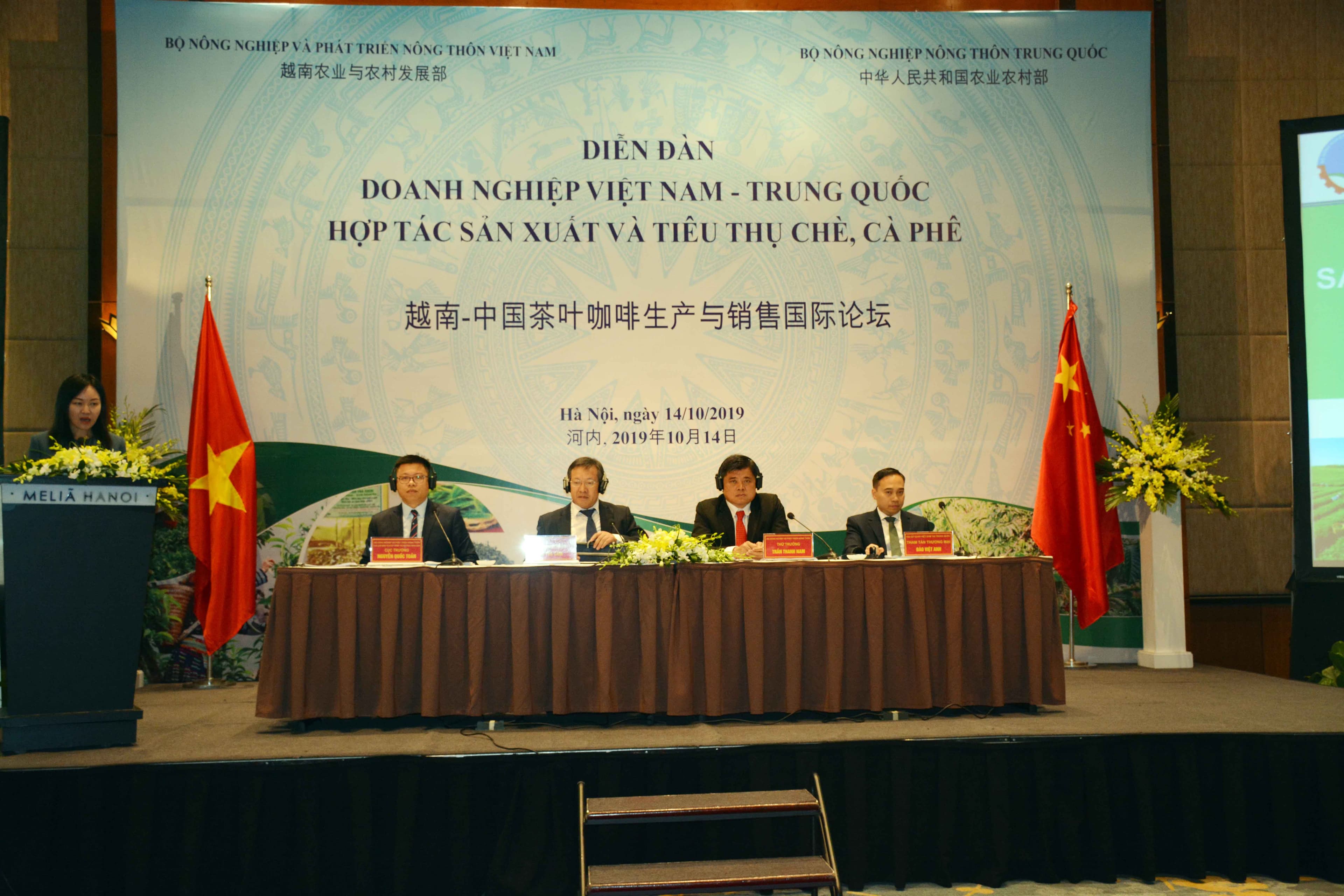 Việt Nam-Trung Quốc đẩy mạnh hợp tác sản xuất, chế biến, tiêu thụ chè, cà phê