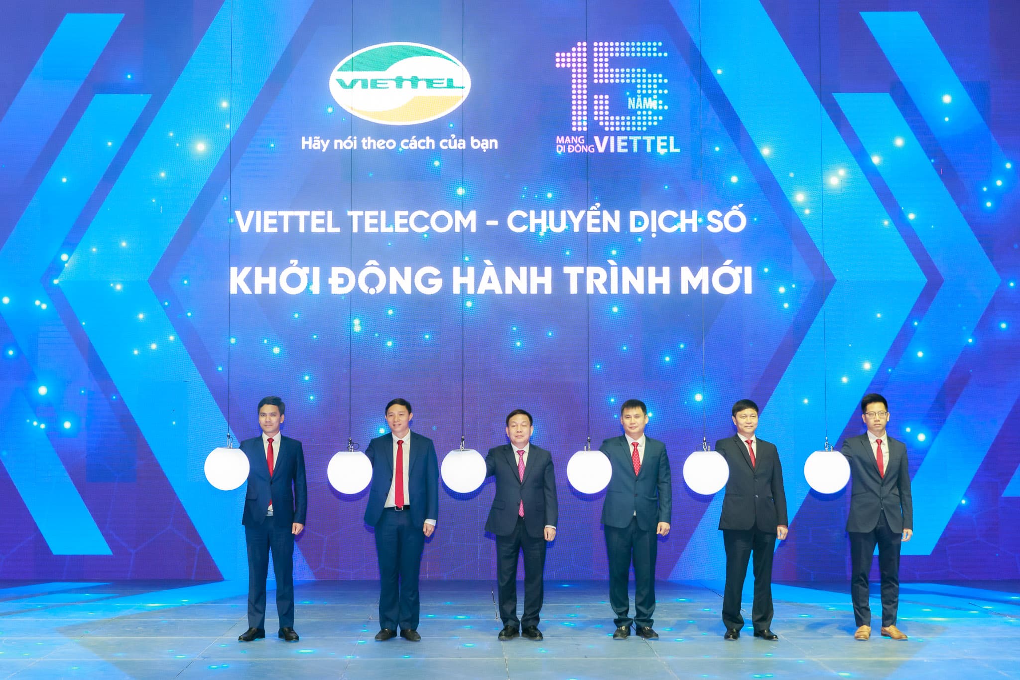 Viettel sẽ tạo nên một nền kinh tế số và xã hội số ở Việt Nam