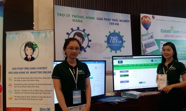 Đưa công nghệ thông tin vào hỗ trợ giáo viên và học sinh