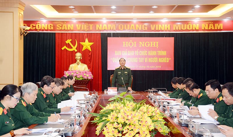 Triển khai thực hiện hành trình "Quân đội chung tay vì người nghèo"