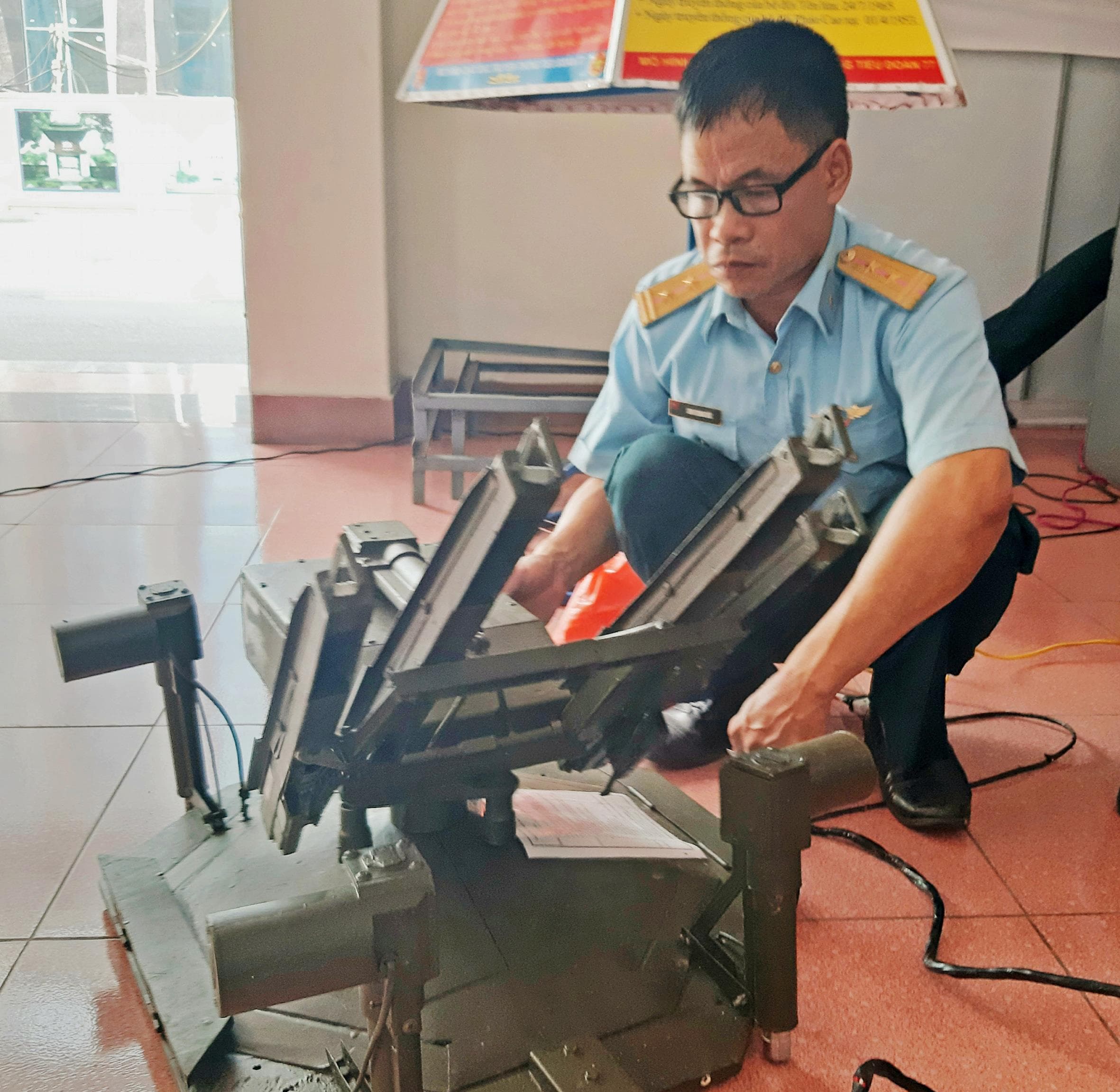 Mẫu mực để sĩ quan trẻ học theo