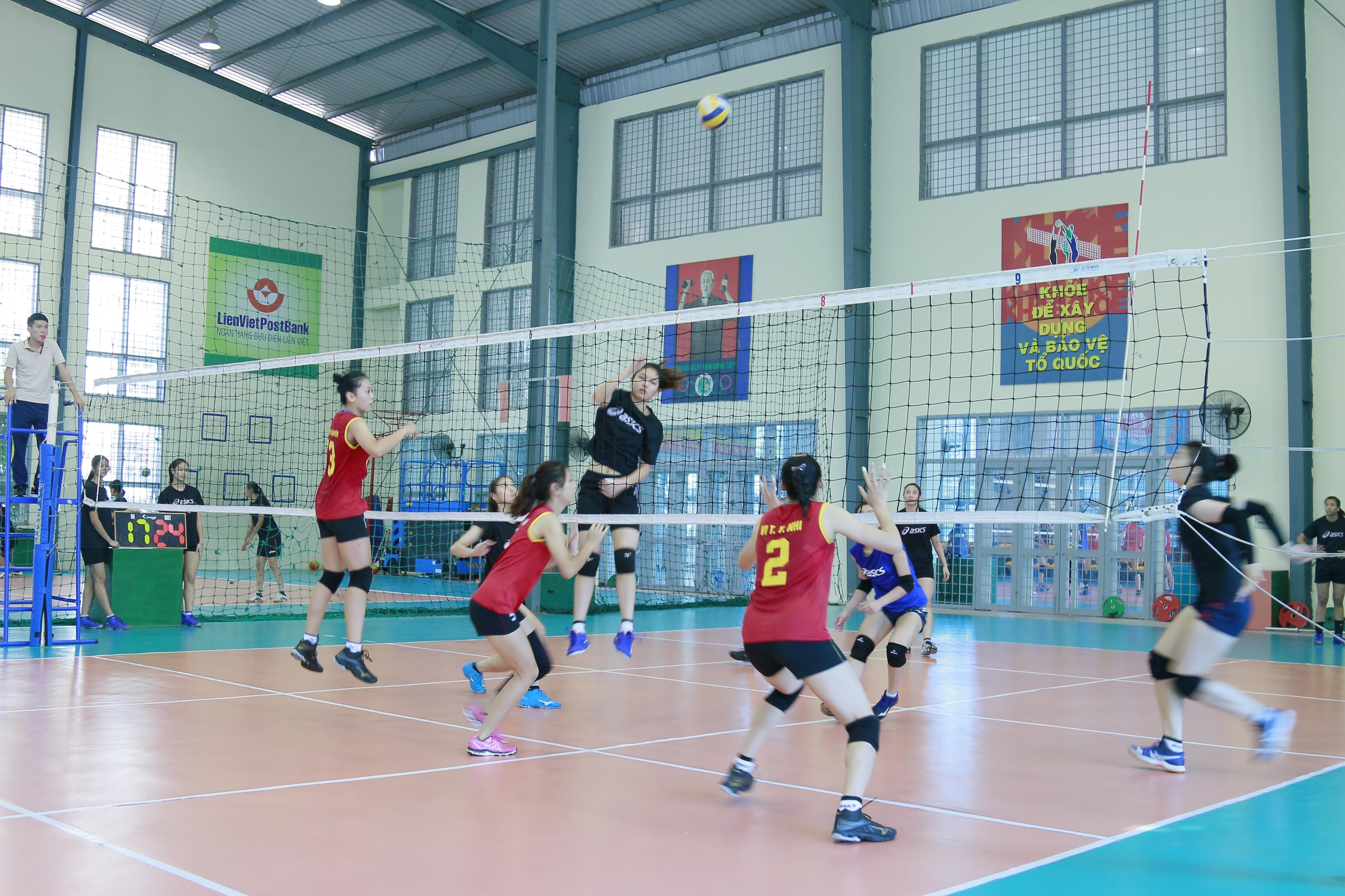 CLB Thông tin LienVietPostBank đặt mục tiêu vô địch