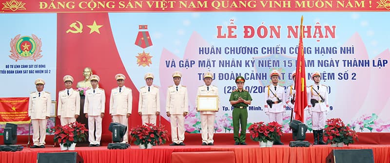 Tiểu đoàn Cảnh sát Đặc nhiệm số 2 đón nhận Huân chương Chiến công hạng nhì