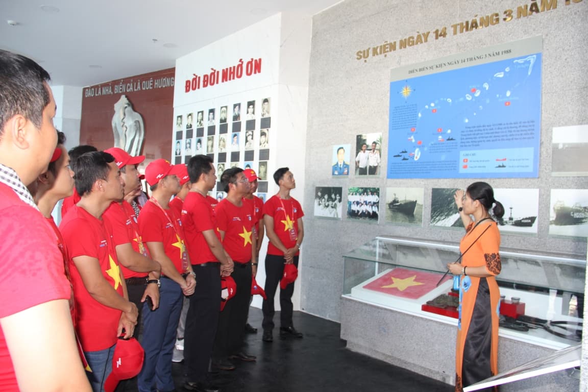 Thanh niên Khánh Hòa truyền lửa tình yêu quê hương, biển đảo