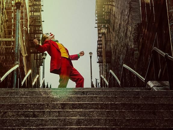 “Joker” đoạt lại ngôi vương phòng vé Bắc Mỹ từ “Tiên hắc ám 2”