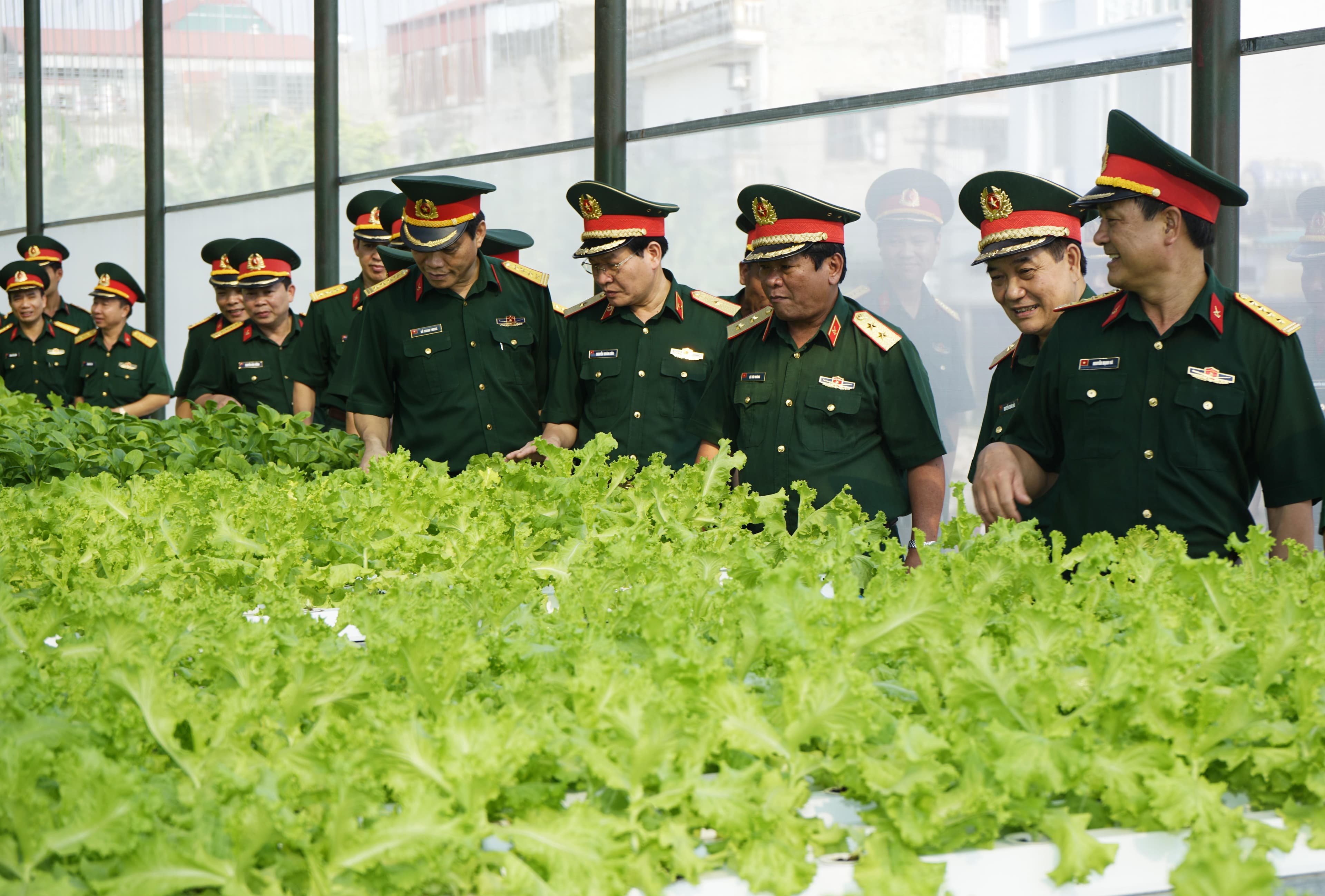 Nâng cao đời sống bộ đội qua hội thi