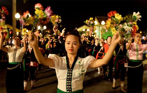 Trải nghiệm văn hóa, ẩm thực cùng đồng bào dân tộc