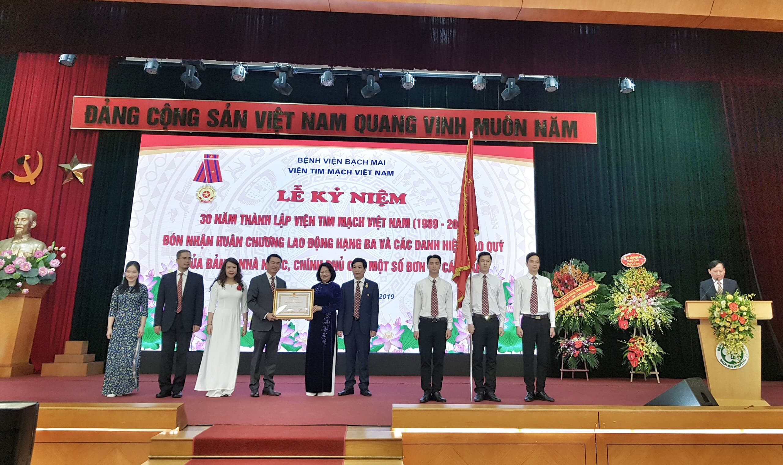 Hàng nghìn bệnh nhân mắc bệnh lý tim mạch phức tạp được cứu sống