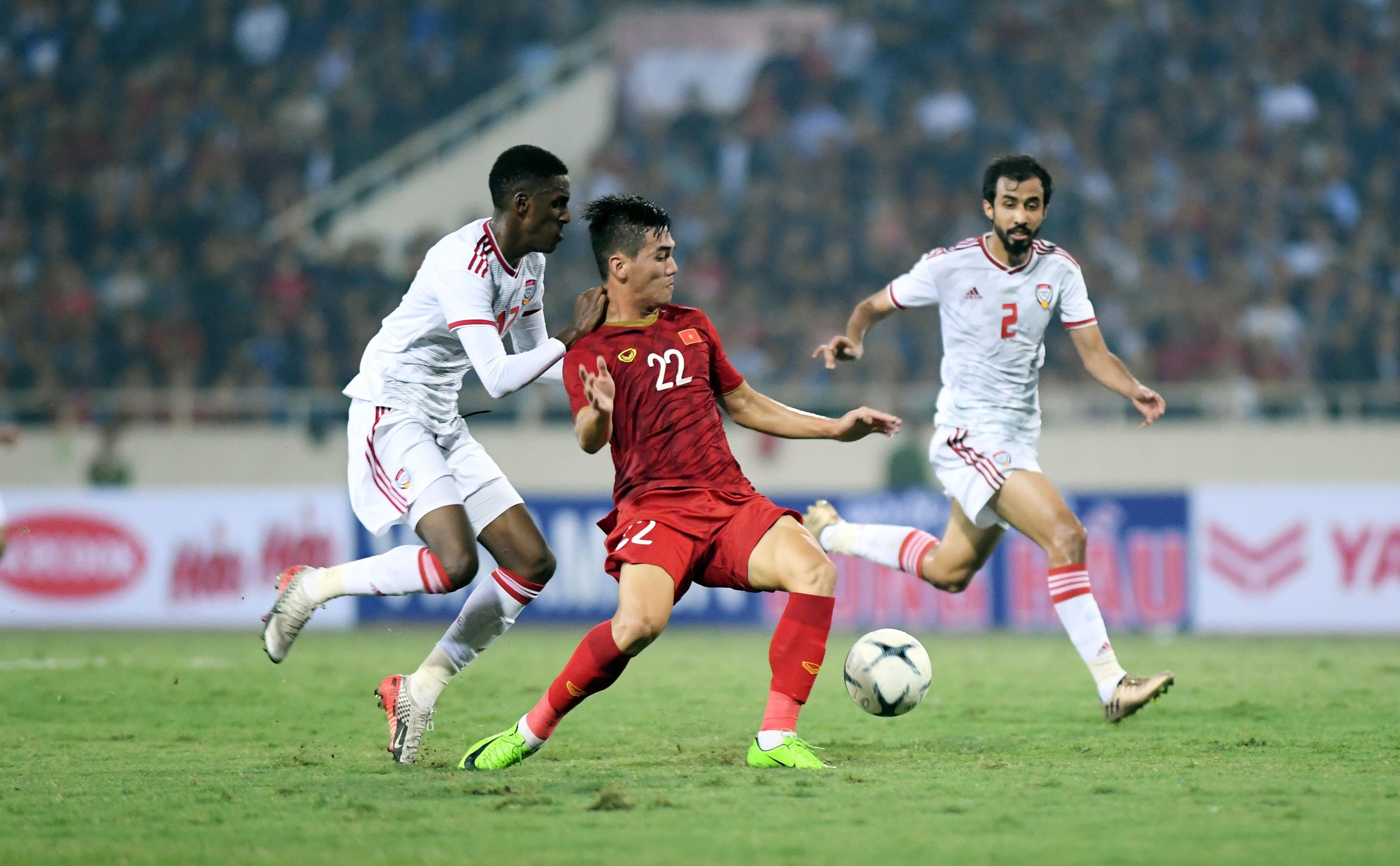 Việt Nam thắng UAE 1-0: Đường phía trước thênh thang rộng mở