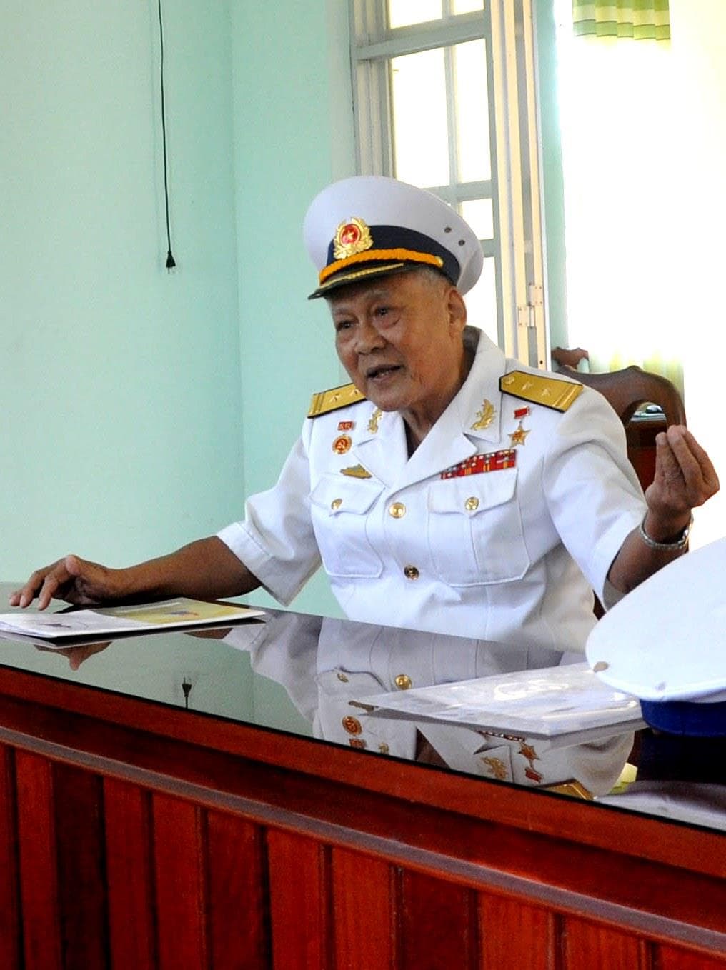 Tên anh hóa thành bất tử