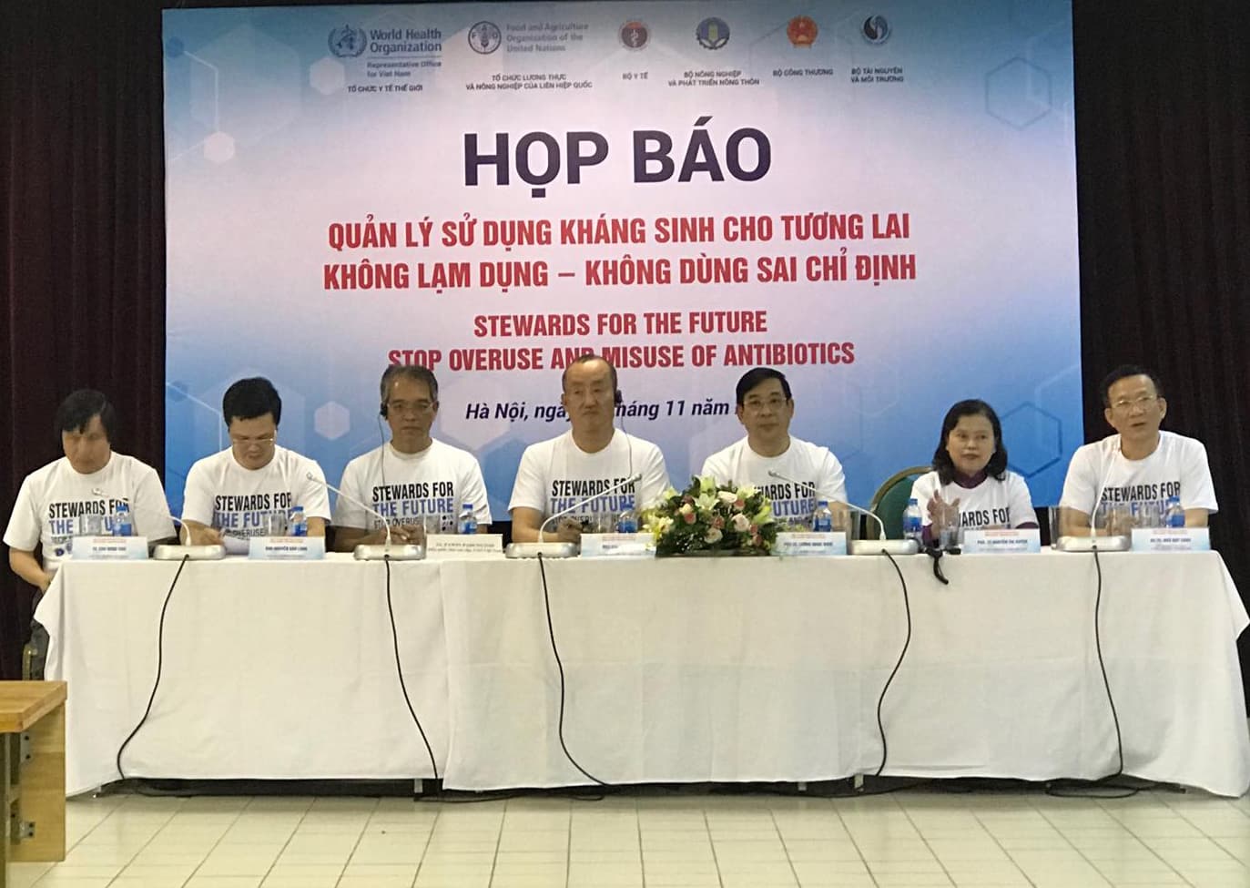 WHO, FAO cam kết tiếp tục hỗ trợ Việt Nam phòng chống kháng thuốc